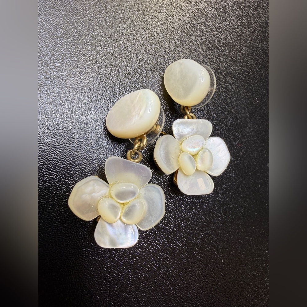 Vintage Chanel Mother-of-Pearl Flower Drop Earrings 2001